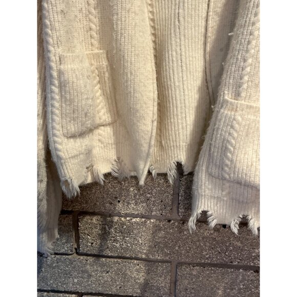 Distressed Cream Open Knit Cardigan Sweater Medium POL Soft Acrylic Blend Womens - Picture 2 of 8